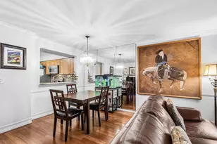 228 Fox Glen Dr Unit, Naples, FL 34104 - Photo 5