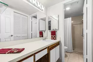 228 Fox Glen Dr Unit, Naples, FL 34104 - Photo 11