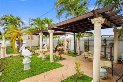 17811 NW 12th Court, Miami Gardens, FL 33169 - Photo 9