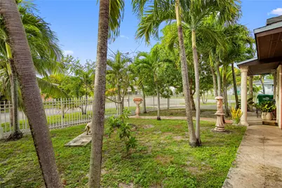 17811 NW 12th Court, Miami Gardens, FL 33169 - Photo 53