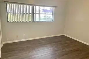 2700 S Oakland Forest Dr Unit, Oakland Park, FL 33309 - Photo 17