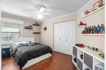 1427 Seagrape Circle, Weston, FL 33326 - Photo 7
