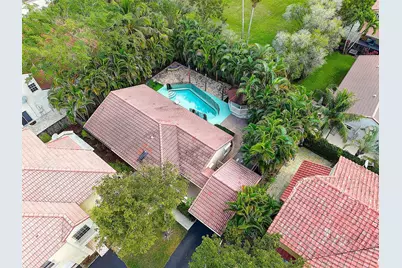 1427 Seagrape Circle, Weston, FL 33326 - Photo 41