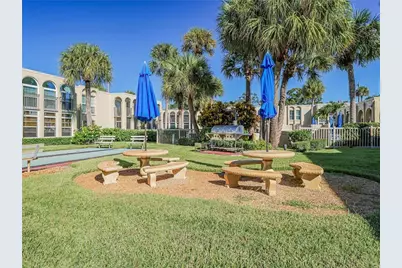 835 18th Street #103, Vero Beach, FL 32960 - Photo 3