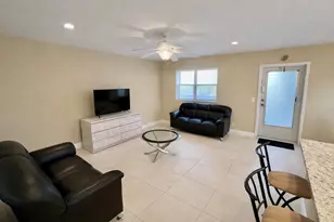 176 Tuscany C, Delray Beach, FL 33446 - Photo 5