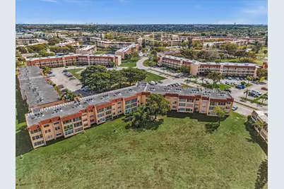 9041 Sunrise Lakes Boulevard #113, Sunrise, FL 33322 - Photo 33