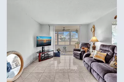 9041 Sunrise Lakes Boulevard #113, Sunrise, FL 33322 - Photo 3