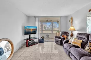 9041 Sunrise Lakes Blvd, Sunrise, FL 33322 - Photo 3