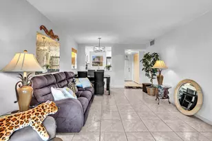 9041 Sunrise Lakes Blvd, Sunrise, FL 33322 - Photo 5