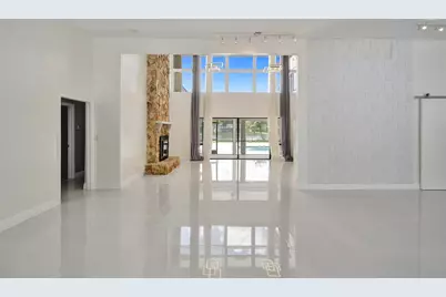 7475 Estrella Circle, Boca Raton, FL 33433 - Photo 5