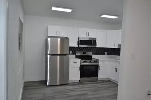 940 NW 8th Ave, Pompano Beach, FL 33060 - Photo 21