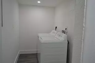 940 NW 8th Ave, Pompano Beach, FL 33060 - Photo 37