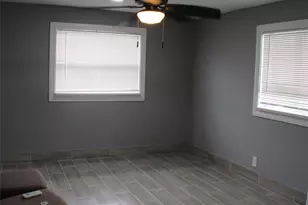 516 SE 4th Terrace, Cape Coral, FL 33990 - Photo 17