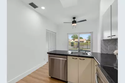 6425 96th Place, Boynton Beach, FL 33437 - Photo 21