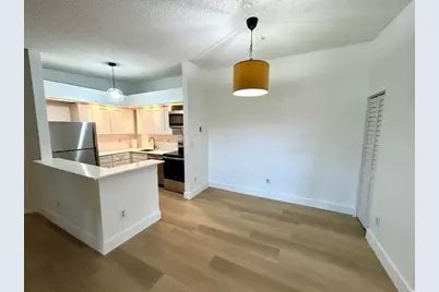 9624 S Belfort Circle #202, Tamarac, FL 33321 - Photo 11