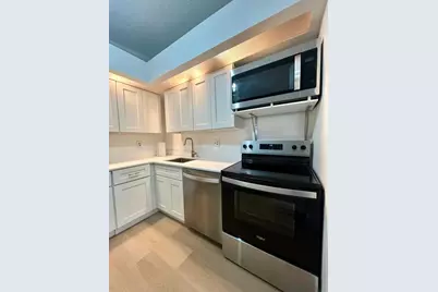 9624 S Belfort Circle #202, Tamarac, FL 33321 - Photo 13