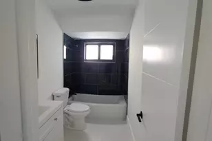 8633 N Sutton Dr, Miramar, FL 33025 - Photo 5