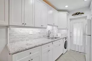 935 SE 9th Ave, Pompano Beach, FL 33060 - Photo 11