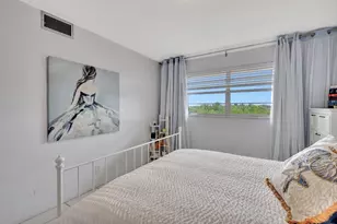 2615 NE 3rd Ct, Boynton Beach, FL 33435 - Photo 25