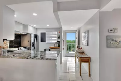 2615 NE 3rd Court #411, Boynton Beach, FL 33435 - Photo 9