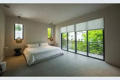 1635 SW 19th Terrace, Miami, FL 33145 - Photo 9
