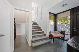 8 Portside Dr, Fort Lauderdale, FL 33316 - Photo 7