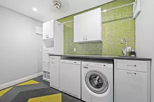 8 Portside Dr, Fort Lauderdale, FL 33316 - Photo 13