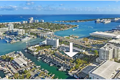 8 Portside Drive #8a, Fort Lauderdale, FL 33316 - Photo 1