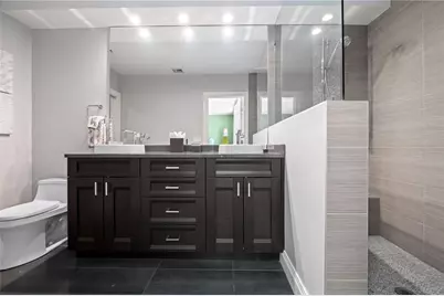 8 Portside Drive #8a, Fort Lauderdale, FL 33316 - Photo 11