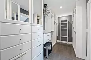 8 Portside Dr, Fort Lauderdale, FL 33316 - Photo 31