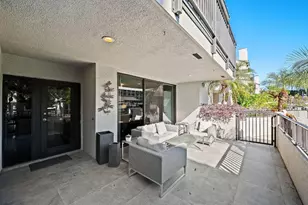 8 Portside Dr, Fort Lauderdale, FL 33316 - Photo 41