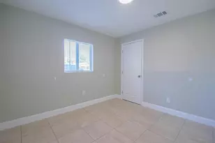 508 N 23rd St, Fort Pierce, FL 34950 - Photo 11