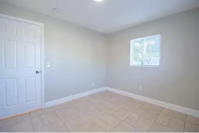 508 N 23rd Street, Fort Pierce, FL 34950 - Photo 9