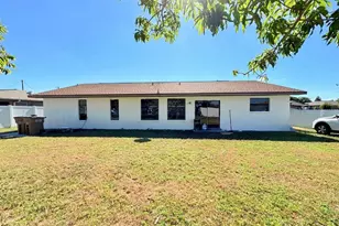 1117 SE 19th Terrace, Cape Coral, FL 33990 - Photo 5