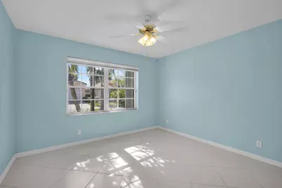 5065 Glenville Drive, Boynton Beach, FL 33437 - Photo 15