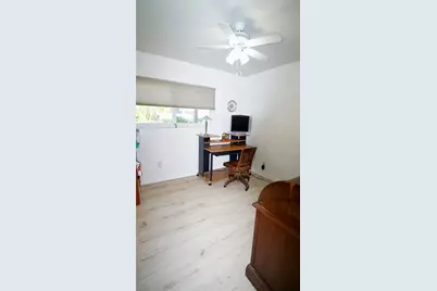 1240 SW 4th Avenue, Pompano Beach, FL 33060 - Photo 29