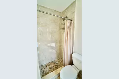 1240 SW 4th Avenue, Pompano Beach, FL 33060 - Photo 37