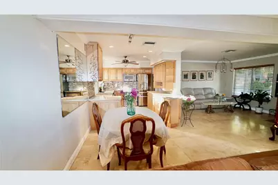 1240 SW 4th Avenue, Pompano Beach, FL 33060 - Photo 9