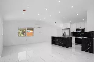 823 SW 27th St, Fort Lauderdale, FL 33315 - Photo 5