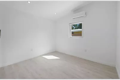 823 SW 27th Street, Fort Lauderdale, FL 33315 - Photo 23