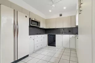 101 SW 132nd Way, Hollywood, FL 33027 - Photo 5