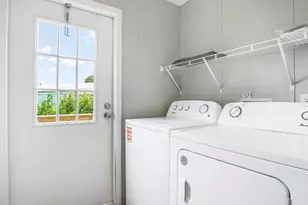 5681 SW Cypress Dr, Fort Lauderdale, FL 33312 - Photo 17