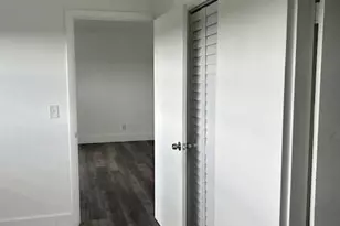 1000 Country Club Dr, Margate, FL 33063 - Photo 31