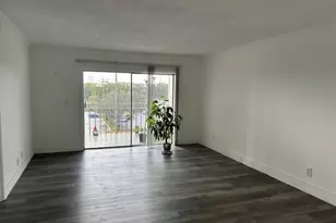 1000 Country Club Dr, Margate, FL 33063 - Photo 15