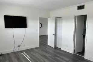 1000 Country Club Dr, Margate, FL 33063 - Photo 29