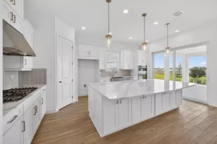 13613 SW Alejandro Ct, Port Saint Lucie, FL 34987 - Photo 7