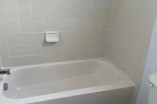 1008 NE 39th Ave, Homestead, FL 33033 - Photo 11