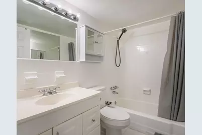 [Address not provided], Hallandale Beach, FL 33009 - Photo 5