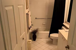 7755 Yardley Dr Unit, Fort Lauderdale, FL 33321 - Photo 13