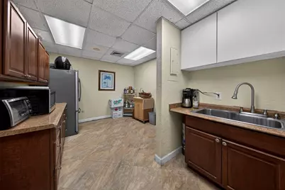 3050 E Commercial Boulevard, Fort Lauderdale, FL 33308 - Photo 17